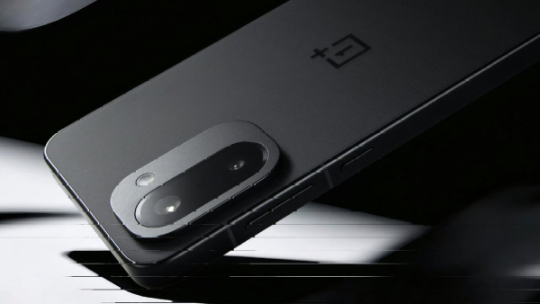 இந்த ஒத்த போனுக்கு மொத்தமா வெயிட்டிங்.. 8300mAh பேட்டரி.. 100W சார்ஜ்!