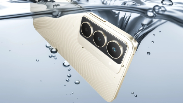 பட்டிதொட்டியெல்லாம் பறக்கும் ஆர்டர்.. ஆஃபரில் ரியல்மி 5ஜி போன்..