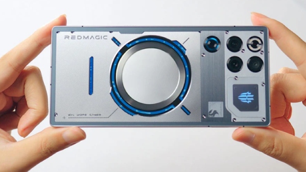 ஒன்பிளஸ் நிறுவனத்தை வெடவெடத்து போக வைத்த புதிய போன்.. 