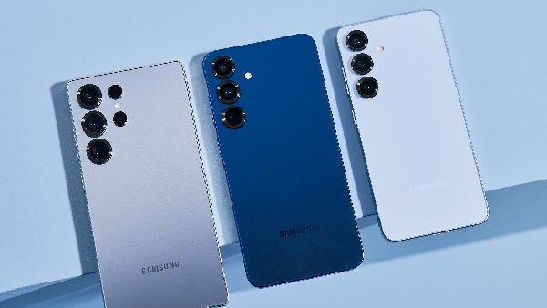 குட்டி குட்டி பேட்டரிகளுடன் 3 புது Samsung போன்கள்! குட்டி குட்டி பேட்டரிகளுடன் 3 புது Samsung போன்கள்!