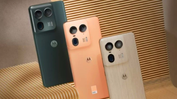 வாடா செல்லம்.. இந்தியாவே வெயிட்டிங்.. புதிய Motorola போன் ரெடி..