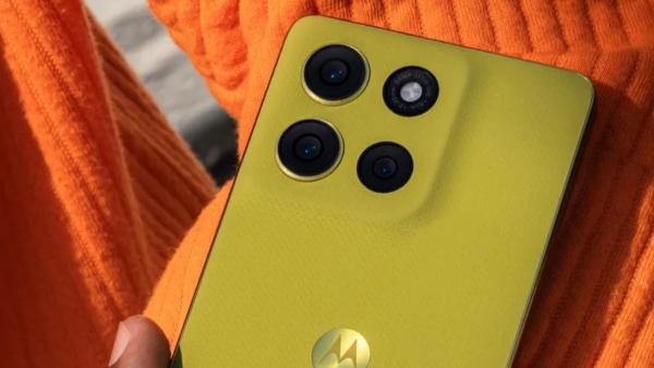 இயர் எண்ட் ஆஃபர்.. Motorola 5ஜி போனை வாங்க சரியான நேரம்.. எந்த மாடல்?