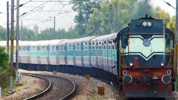 ஜனவரி 12 எல்லாமே மாறுது.. ரயில் டிக்கெட் முன்பதிவு செய்ய இது கட்டாயம்!