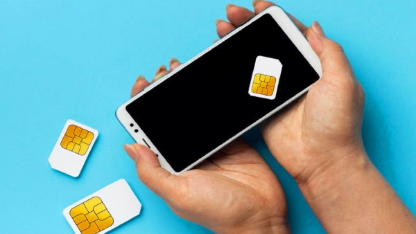 சிம் கார்டின் ஒரு மூலை மட்டும் வெட்டப்பட்டு இருப்பதற்கான காரணம் என்ன? 