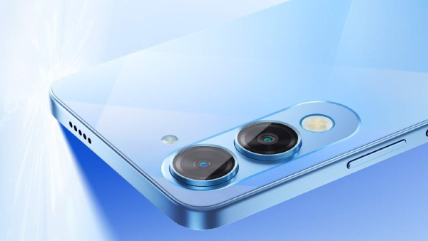 அமேசான் அதிர போகுது. ரூ.9998 பட்ஜெட்ல iQOO 5ஜி போன்.. எந்த மாடல்?