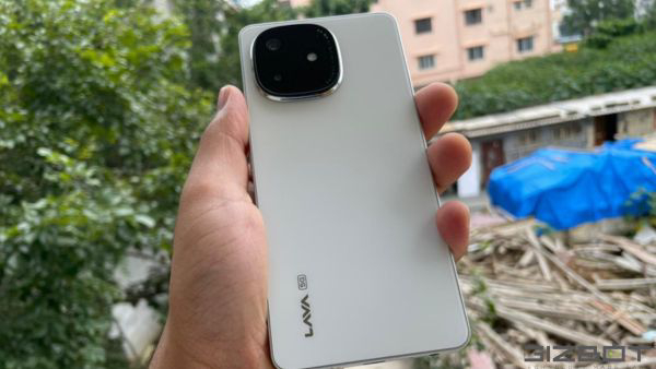 அமேசான் அதிரடி ஆஃபர்.. கம்மி விலையில் LAVA 5ஜி போன்.. எந்த மாடல்?