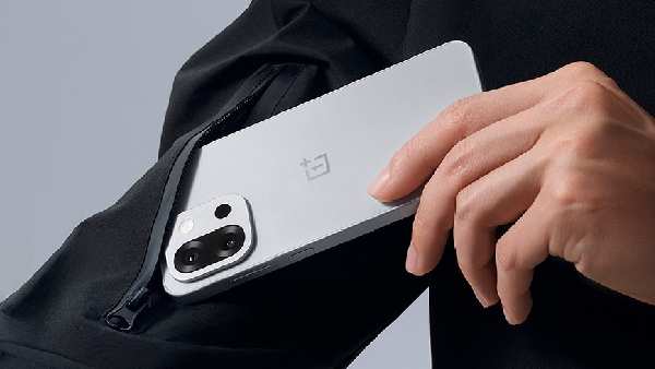 புது OnePlus போன்.. 16GB ரேம், 1TB மெமரி, 7000mAh பேட்டரி!