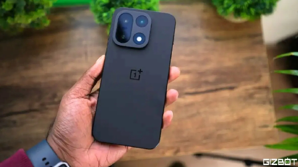 அதிர போகுது மார்க்கெட்.. வருகிறது புது ஒன்பிளஸ் 5ஜி போன்.. எந்த மாடல்?