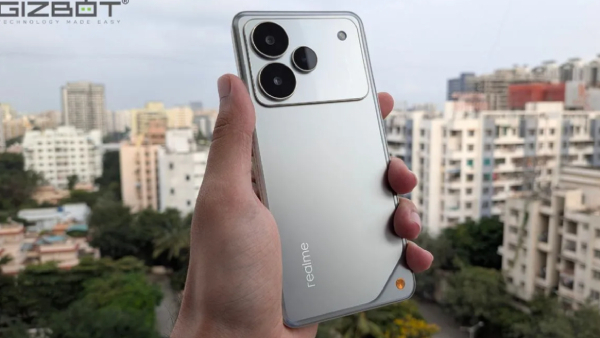 அப்படி போடு.. செம ஆஃபரில் Realme 5ஜி போன்.. எந்த மாடல்?