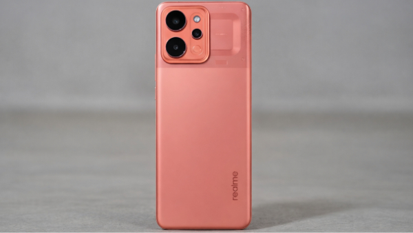 இதை தான் எதிர்பார்த்துட்டு இருந்தோம்.. புது Realme 5ஜி போன் ரெடி.. 