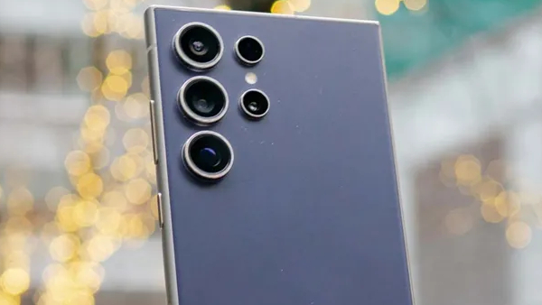 ஒட்டு மொத்த சாம்ராஜ்யமே இந்த Samsung போனுக்கு வெயிட்டிங்..எந்த மாடல்?