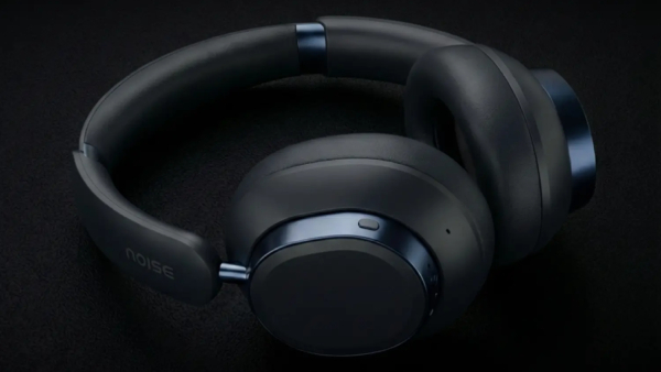 சவுண்ட் சும்மா கிழி.. சிங்கிள் சார்ஜில் 120 மணி நேர பேக்கப்.. மாடல்?