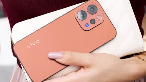 இவ்வளவு விலையா? மிரட்டலான Vivo 5ஜி போன் ரெடி.. எந்த மாடல்? இவ்வளவு விலையா? மிரட்டலான Vivo 5ஜி போன் ரெடி.. எந்த மாடல்?