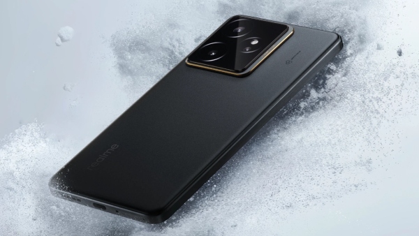 விட்ராதீங்க ப்ரோ.. ரூ.5,000 விலை குறைப்பு.. 7000mAh பேட்டரி.. மாடல்?