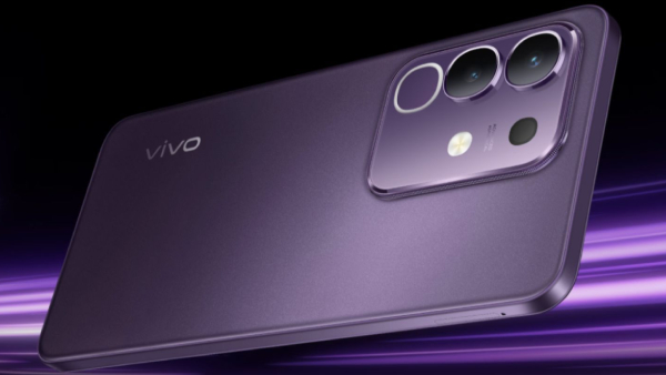 Vivo களமிறக்கும் புது 5ஜி போன்.. 7200mAh பேட்டரி.. எந்த மாடல்?