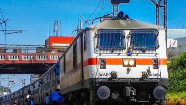 ரயிலில் அடிக்கடி பயணம் செய்கிறீர்களா? ரூல்ஸ் எல்லாம் மாத்திட்டாங்க.. ரயிலில் அடிக்கடி பயணம் செய்கிறீர்களா? ரூல்ஸ் எல்லாம் மாத்திட்டாங்க..