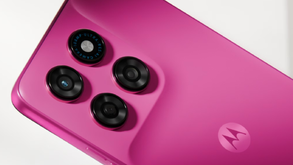 ஆஹா வந்துட்டான்யா Moto.. டால்பி அட்மாஸ்.. எந்த மாடல்? என்ன விலை?