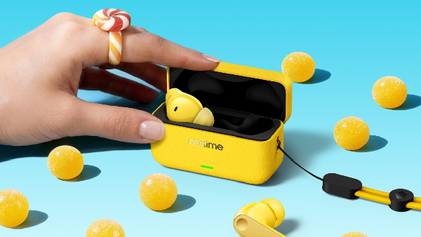 அடிச்சு புடிச்சு வாங்கிய இந்தியர்கள்.. முதல் நாளியே 230% அதிக விற்பனை!