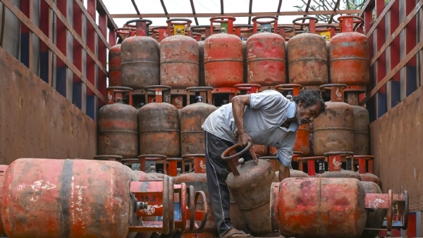 LPG சிலிண்டர் புக்கிங் ரூல்ஸ் மாறிடுச்சு.. இதோ முழு விவரம்..