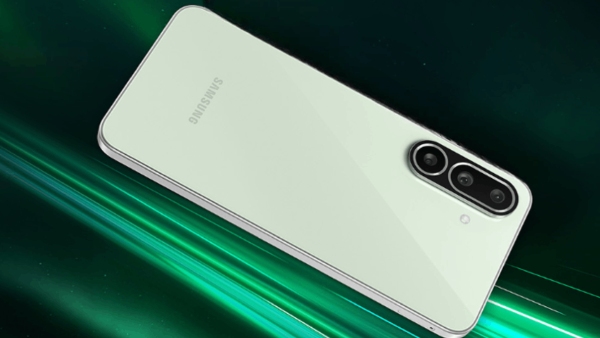பொளக்குது விற்பனை.. ரூ.4,500 ஆஃபரில் Samsung போன்.. OIS கேமரா!