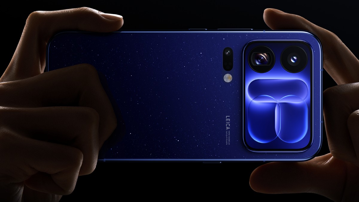 ஸ்மார்ட்போனுனா இப்படி இருக்கனும்.. 200MP கேமரா.. 8500mAh பேட்டரி!