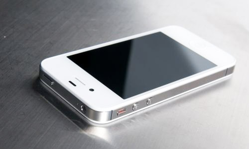 iPhone 4S