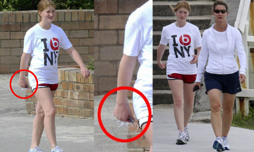 Bill Gates Daughter Using Apple Product