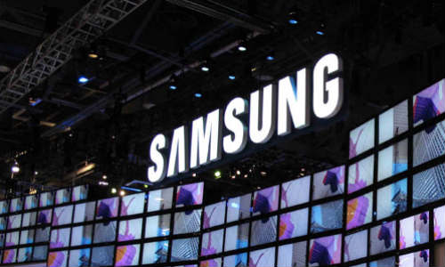  Samsung Launches Two New Galaxy Smartphones