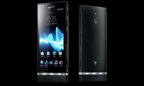 Sony Xperia P available for pre-order