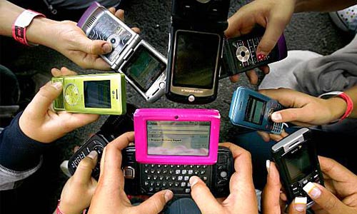 పాత స్టాక్ ను క్లియ‌ర్ చేసుకునే ప‌నిలో ప‌