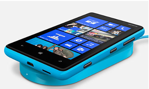 Nokia-Lumia-820