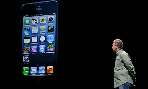 Apple Unveils iPhone 5