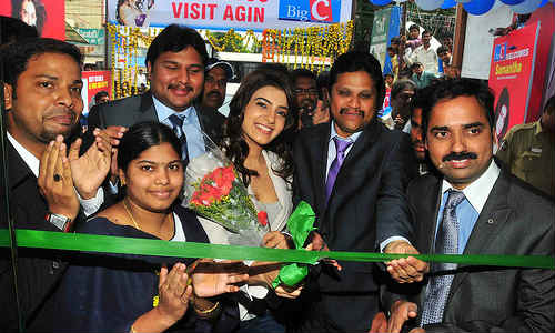 Buy Samsung Phone to Meet Actress Samantha Buy Samsung Phone to Meet Actress Samantha