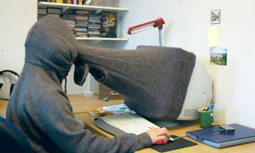 Top 10 Highly Searched Handsets in November 2012