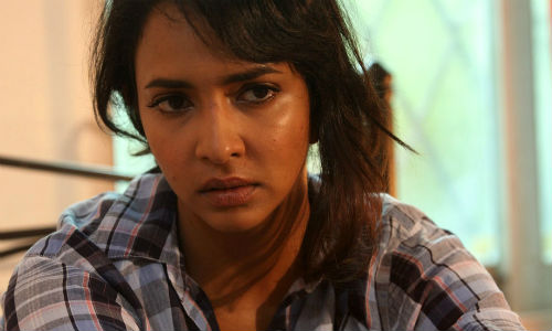 Manchu-Lakshmi-Prasanna- 8