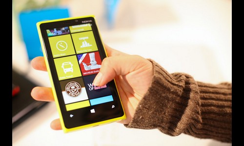 Nokia Lumia 920: Top 10 Indian Online Deals of the Leading Smartphone in Amazon Best Seller List