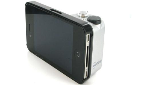 SnappGrip Case Converts Your iPhone 4S