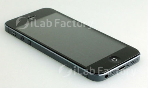 fully-assembled-apple-iphone-5-images-leak-home-button
