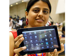 Our State Develops Worlds cheapest Tablet PC âAakashâ