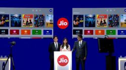  జియో కళ్లు చెదిరే ఆఫర్,యూజర్లకు 4K LED TV, Set-Top-Box ఫ్రీ 