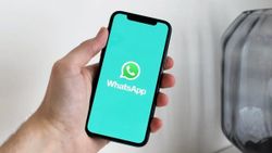 WhatsApp ఛానెళ్ల లో రియాక్షన్లను బ్లాక్ చేయడానికి కొత్త ఫీచర్!