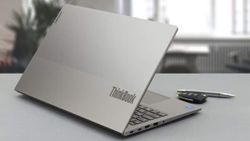 ఫ్లిప్‌కార్ట్‌ సేల్‌.. Lenovo ల్యాప్‌టాప్‌పై 44 శాతం డిస్కౌంట్‌.. ధర, స్పెసిఫికేషన్ల వివరాలు..!
