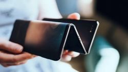 Huawei నుంచి ట్రిపుల్-స్క్రీన్ ఫోల్డబుల్ ఫోన్‌! డిజైన్ ఎలా ఉంటుంది? వివరాలు 