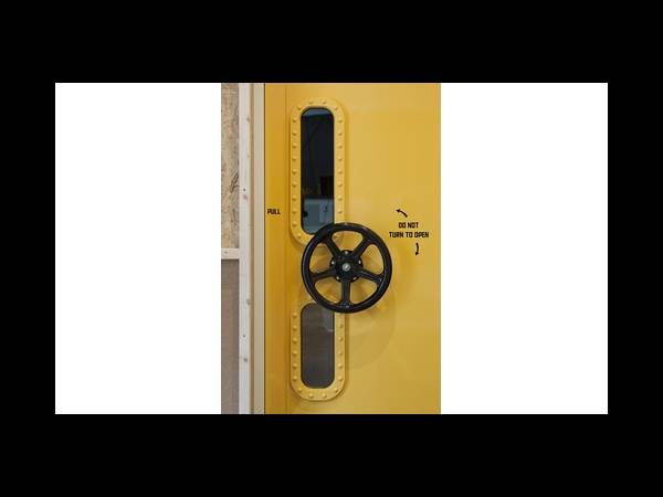 యూట్యూబ్ ఆఫీస్‌లు (జల్సా ఉద్యోగమే)