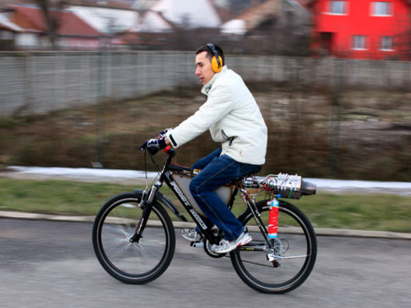  జెట్ ఇంజన్ సైకిల్.. చూస్తే దిమ్మ తిరగాలా!