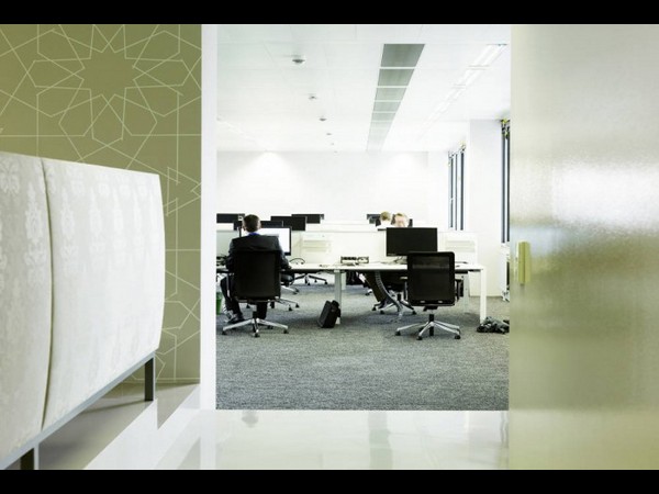 మైక్రోసాఫ్ట్ కొత్త ఆఫీస్.. దిమ్మతిరిగే లుక్!