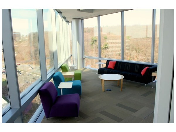  ఆడోబో ఆఫీస్‌ ఫోటోలు (జిల్ జిల్ జిగేల్)