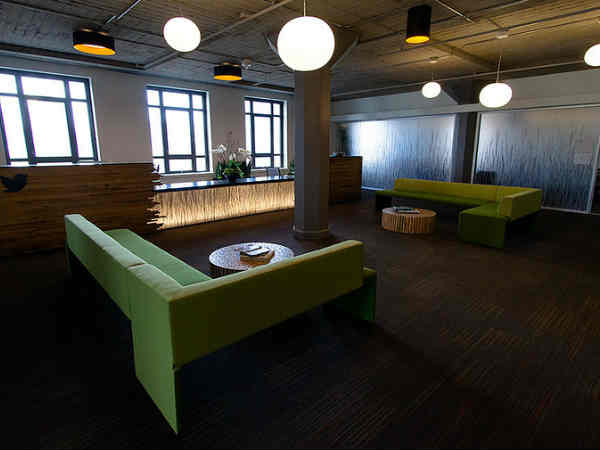 ట్విట్లర్ కొత్త ఆఫీస్ (కెవ్వు కేక)