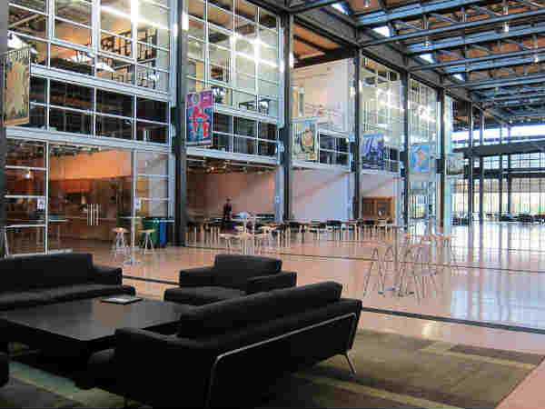 ఫేస్‌బుక్ నయా అవతార్.. త్వరలో మరిన్ని ‘ఎమోషన్ ఐకాన్‌లు’?