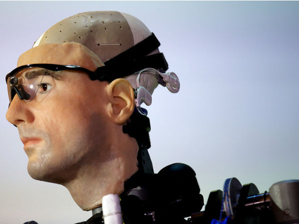 ప్రపంచపు తొలి కృత్రిమ మనిషి ‘రెక్స్’